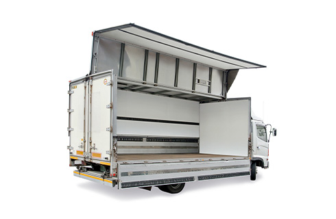 トラック内装 | 梱包材・プチプチの川上産業株式会社